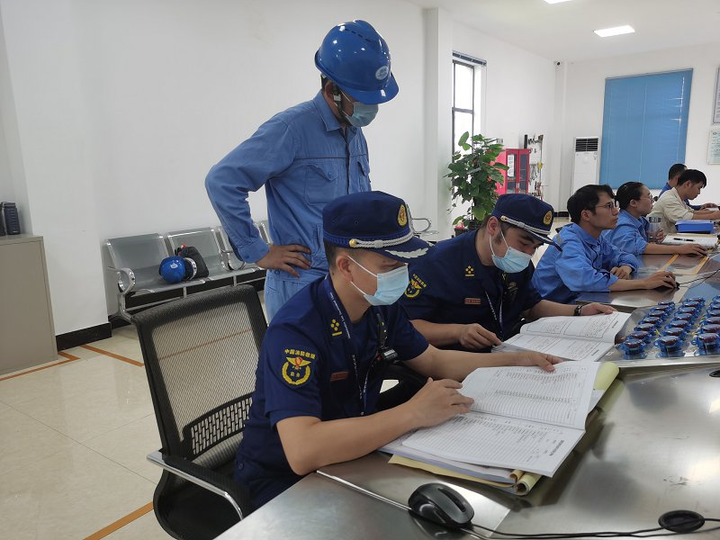 检查企业消防台账资料.jpg