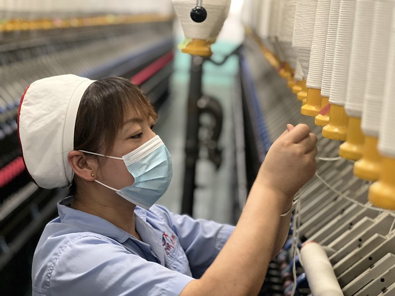 毛爱霞工作图片4.jpg
